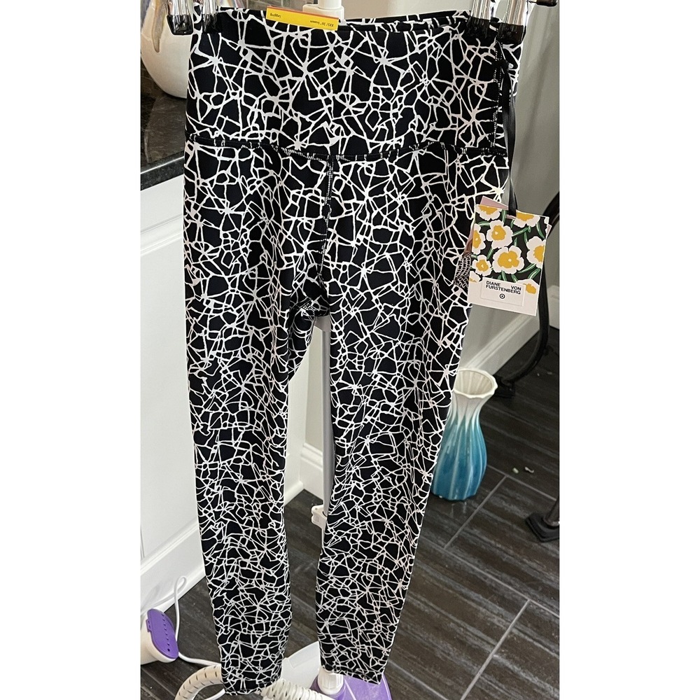 Diane Von Furstenberg For Target Cracked Glass B/W Leggings XXS New Tag Sold Out
